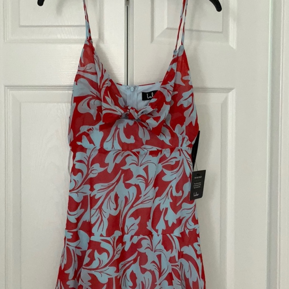 Long tiered flows dress